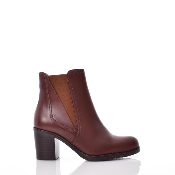 MIDDLE HEEL LEATHER BOOTIES